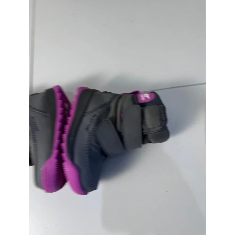 Sorel Whitney II Strap Waterproof Snow Boots Kids Size‎ 5 Grey Pink Insulated